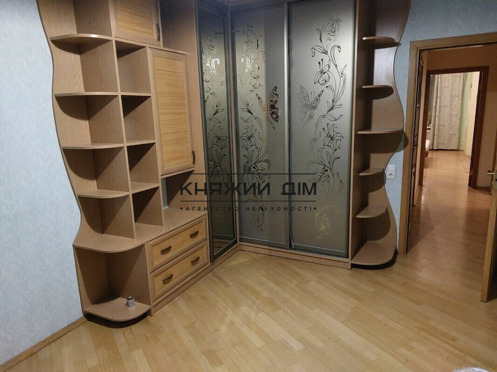 Оренда Квартира 3-кімнатна, 12/18 поверх на Срибнокильская ул. Київ - фото 8