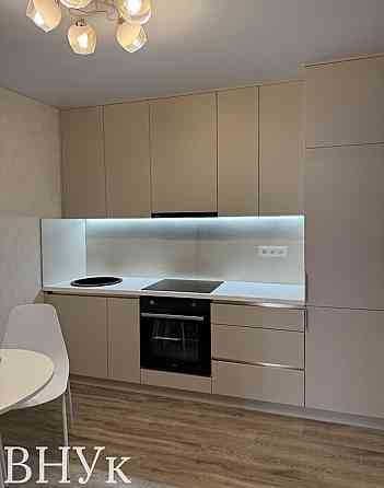 Продаж Квартира 3-кімнатна, 8/12 поверх на вул. Київська Тернопіль