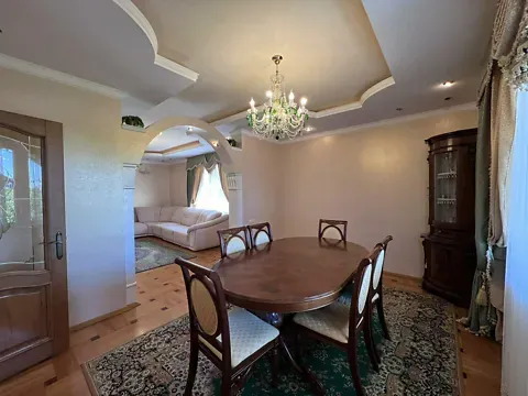 For sale 2-storey   325 sq.m 7+ rooms at Студинського вулиця 29  - photo 1