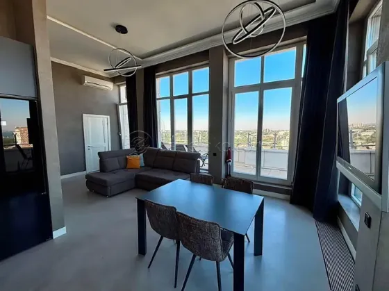 For sale 4-room Apartment 153 sq.m Леонтовича, 16А Odessa