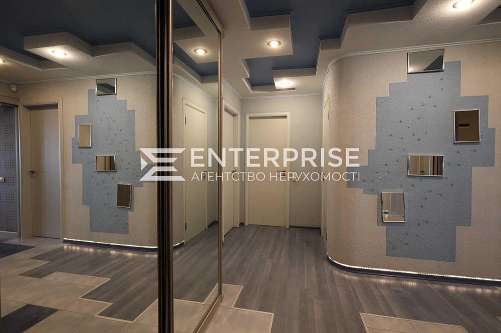 Продаж 3к Квартира 73 кв.м Сосницька вул. Київ - фото 14