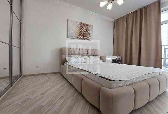 Оренда Квартира 3-кімнатна, 3/27 поверх на вул. Коновальца Евгения Kiev