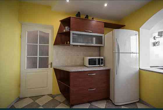 Продаж 4-кімнатної квартири Одеса