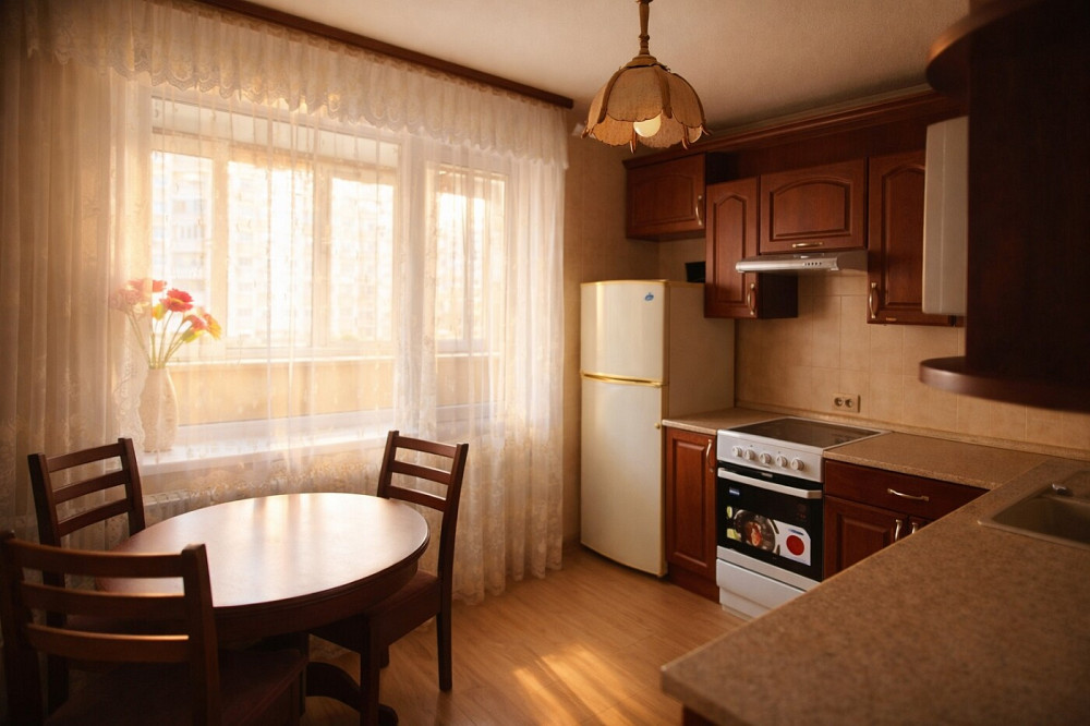 Оренда Квартира 2-кімнатна, 12/16 поверх на улица Пантелеймона Кулиша (Челябинская), д.17 Киев - изображение 1