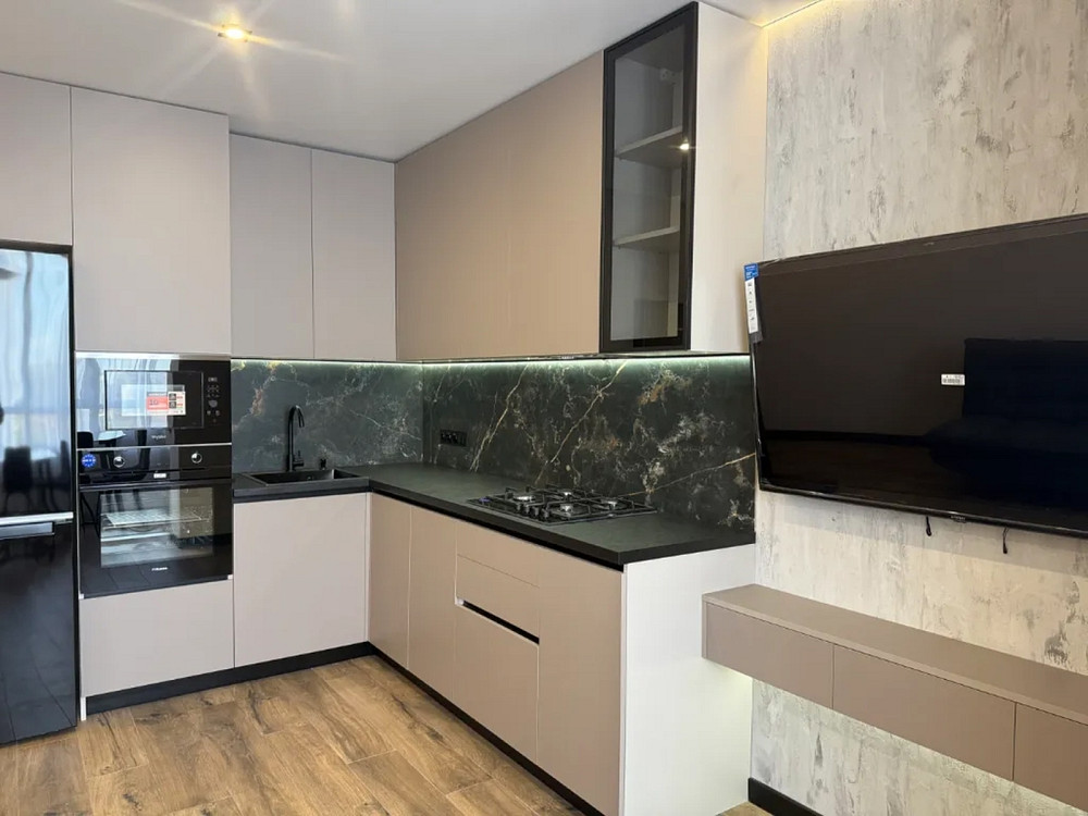 Продаж Квартира 3-кімнатна, 8/10 поверх на Семейная, 6 Дніпро - фото 4