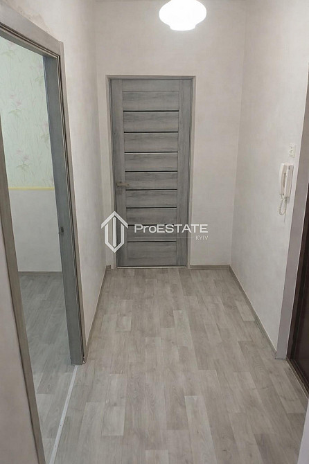 Продаж Квартира 2-кімнатна, 5/9 поверх на вул. Червоної Калини Київ - фото 4