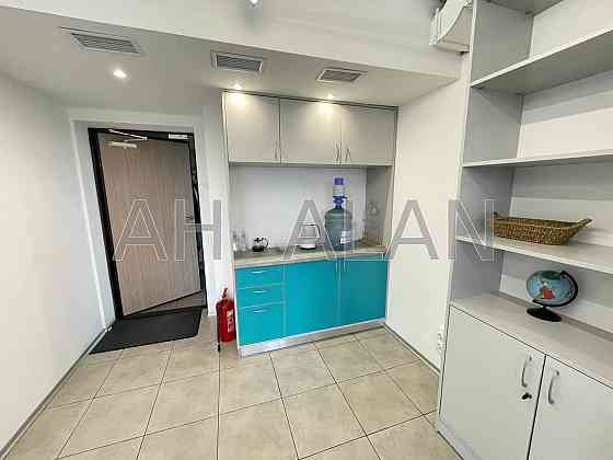 Оренда Будинок 2-кімнатний на Соборності пр-т, 30 Київ