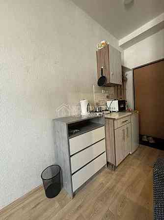 Оренда Квартира 1-кімнатна, 4/4 поверх на вул. Євгена Плужника Kharkiv