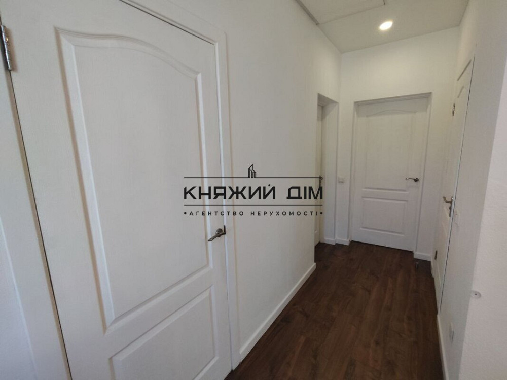 Відмінний будинок 7 км. від Києва в Білогородці. Котеджне містечко Хепі-Ленд. КОД об'єкта:135828  - фото 8