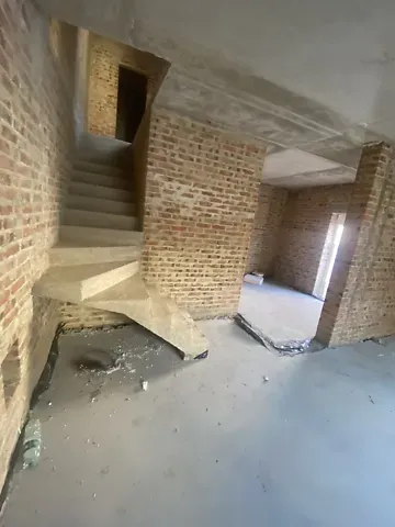 Продаж 2-поверховий   120 кв.м 4 кімн. на Кулика і Гудачека (Макарова) вулиця Рівне - фото 1