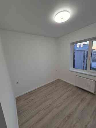 Продаж Квартира 2-кімнатна, 5/5 поверх на Теплична вул., 56 