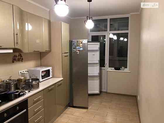 Продаж Квартира 2-кімнатна, 3/20 поверх на Світла, 3д Kiev