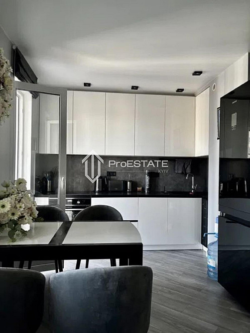 Продаж Квартира 2-кімнатна, 20/24 поверх на вул. Закревського Миколи Київ - фото 2