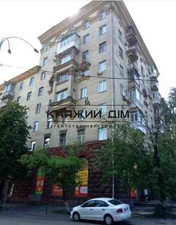 Продаж офісне приміщення на Гарматная ул. поверх - -1/8 Київ