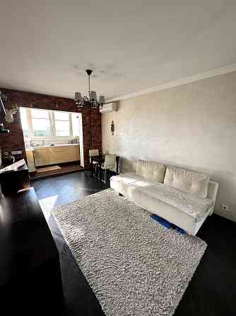 Продаж Квартира 1-кімнатна, 12/21 поверх на Заболотного Академика вул., д. 78 Киев