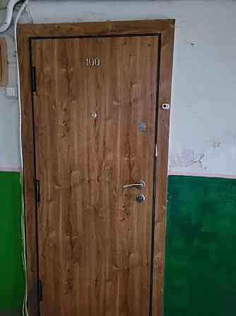 Продаж Квартира 3-кімнатна, 1/5 поверх на Коновальця вул., 147 Івано-Франківськ