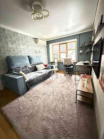 Продаж Квартира 2-кімнатна, 4/9 поверх на Голосіївський вул., д. 128 Київ