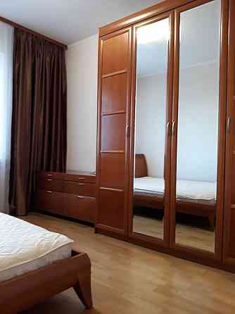 Продаж Квартира 2-кімнатна, 1/9 поверх на вул. Володимира Івасюка Київ