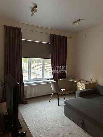 Продаж Будинок 5-кімнатний на вул. Санаторна Песочин