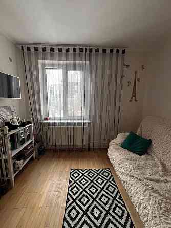 Продаж Квартира 4-кімнатна, 8/9 поверх на Стуса В. вул., 39 Ивано-Франковск