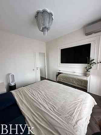 Продаж Квартира 3-кімнатна, 7/7 поверх на Бабяка, 13 Ужгород