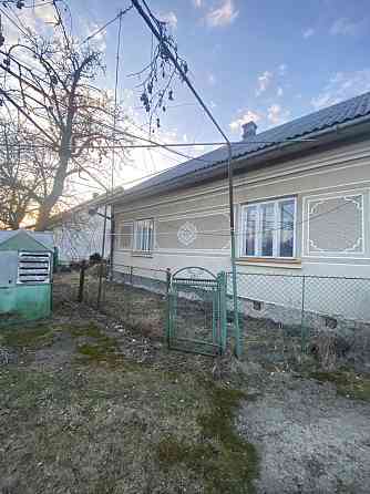 Продаж Будинок на Незалежності 