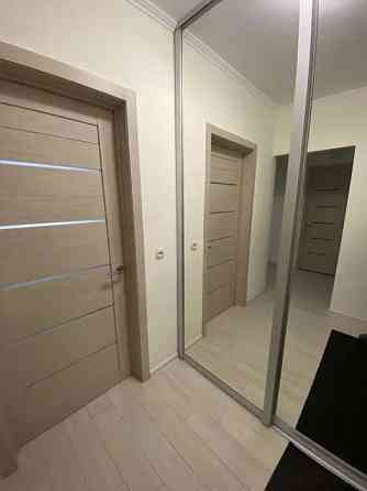 Оренда Квартира 1-кімнатна на ул. Михаила Драгоманова, 1к Київ