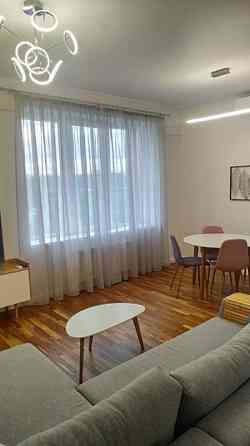 Оренда Квартира 2-кімнатна, 14/30 поверх на ул. Никольско-Слободская, 3а Київ