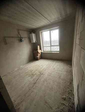 Продаж 2к Квартира 70 кв.м Домбровського Житомир