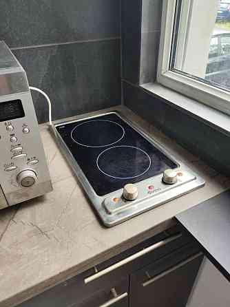 Оренда Квартира 1-кімнатна, 1/14 поверх на Драгоманова, 23б Kiev