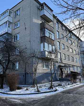 Продаж Квартира 2-кімнатна, 3/5 поверх на Відродження Луцк