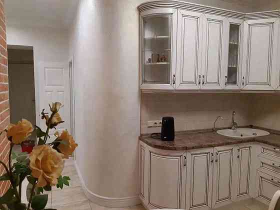 Оренда Квартира 2-кімнатна, 5/5 поверх на ул. Бажова, 15 Kiev