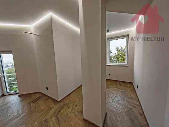 Продаж трикімнатної квартири по вул.Далека Uzhhorod