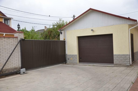 Продаж Будинок на Федьковича Kiev