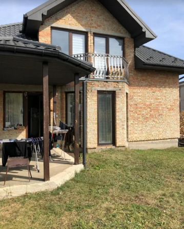 Продаж 2 поверхового будинку з гаражем і ділянкою на 7 соток, 245 кв. м, Великі Гаї 