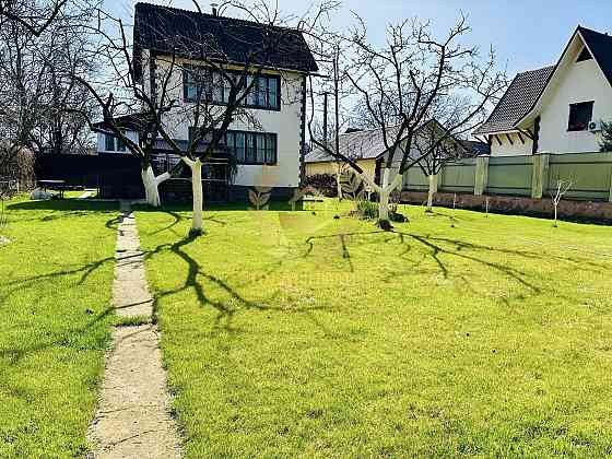 Продаж Будинок 7-кімнатний Київ