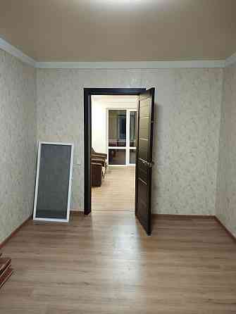 Продаж Квартира 3-кімнатна, 1/9 поверх на Зодчих вул., д. 38 Київ