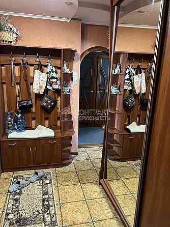 Продаж Квартира 2-кімнатна, 8/9 поверх на вул. Дружби народів Харків