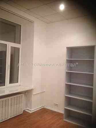 Оренда офісне приміщення на Тарасівська вул., 19 приміщень - 3, поверх - 1/4 Kiev