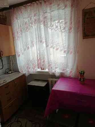 Оренда Квартира 1-кімнатна, 2/5 поверх на Садовая ул., 4 Kiev