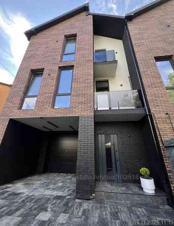 Продаж Квартира на улица Патона Євгена L'viv