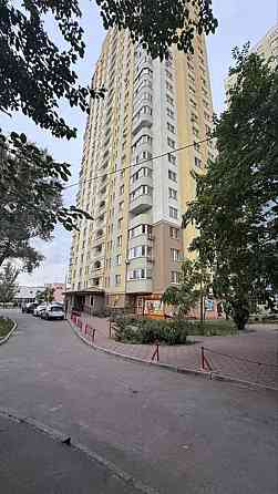 Оренда Квартира 1-кімнатна, 20/25 поверх на Хорольська, 1а Kiev