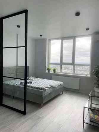 Оренда Квартира 1-кімнатна, 23/28 поверх на пр. Николая Бажана Kiev