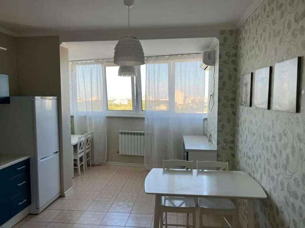 Оренда Квартира 2-кімнатна, 15/25 поверх на ул. Сикорского Київ - фото 1