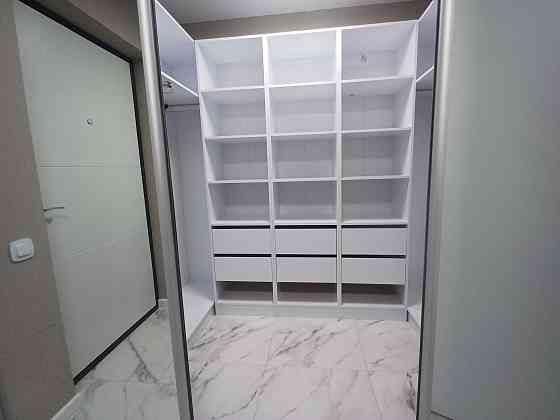 Продаж Квартира 1-кімнатна, 14/25 поверх на Приміська вул., д. 26 Київ