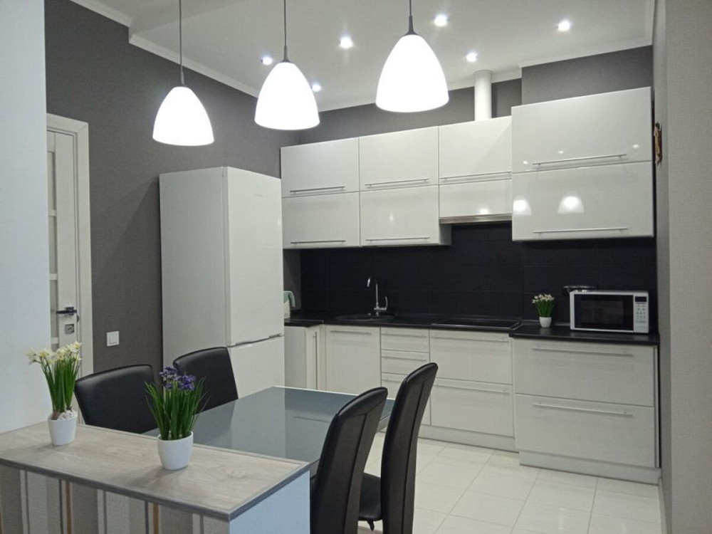 Оренда Квартира 2-кімнатна, 9/33 поверх на Харківське шосе, 19А Kiev - photo 1