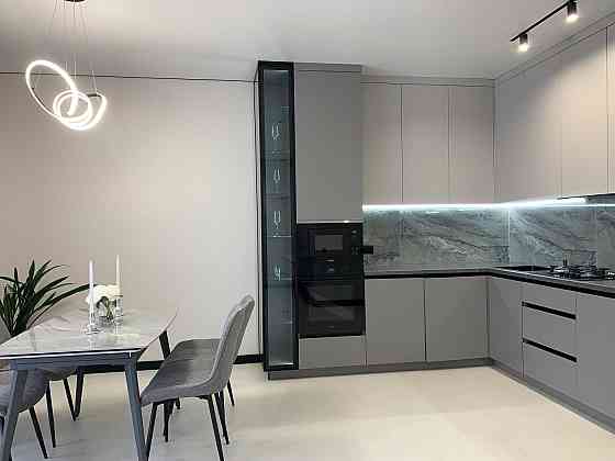 Продаж 2-поверховий Будинок  100 кв.м 3 кімн. на Яблунєва вул. Рівне