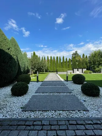 For sale 1-storey House with land 8 ares 130 sq.m 3 rooms at Боратин Luts'k