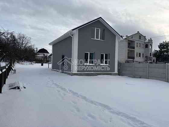 Продаж Будинок 8-кімнатний на вул. Королева Бабаи