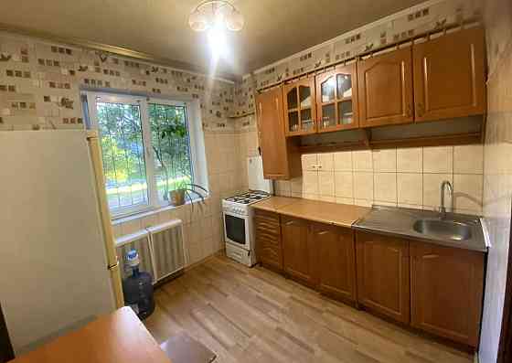 Оренда Квартира 2-кімнатна, 1/9 поверх на Олександра Попова, 11 Київ